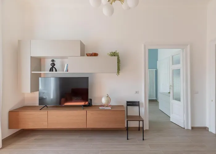 Iflat Lovely And Comfortable Flat In Prati Апартаменты Рим